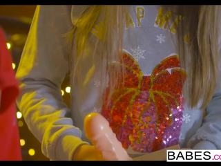 Babes - lahat i gusto para pasko ay ikaw starring asul
