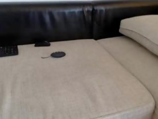 Romanian young lady with ohmibod alat vibrator sqirts a huge load