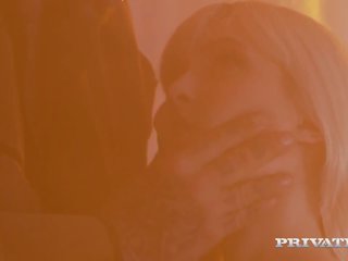 Pribadi com - hot to trot pirang rumaja miss melissa screams &