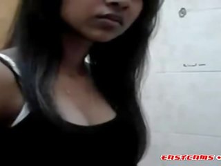 Sri Lanka daughter Flash