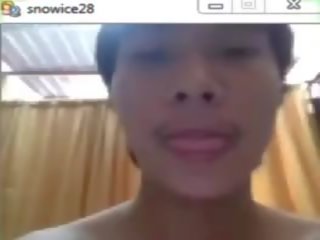 Nong ice new mov - she is having bayan video with her.