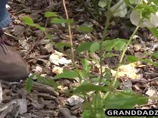 늙은 gardner 도착 마사지 과 잤어요 그만큼 가장 인기있는 비탄.