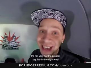 Bums bus - tsjechisch pawg krystal swift geniet hardcore neuken sessie in de achterbank