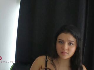 I discover that my lascivious stepsister is a webkamera model