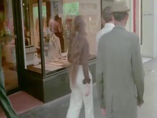 Interracial Hippie Orgies 1976, Free Free 1976 HD sex film f7