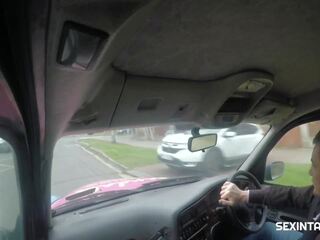 She Invited Him to Her Backseat, Free HD dirty clip b1