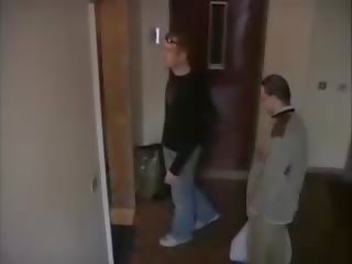 Il mostro del quartiere, brezplačno italijanke xxx posnetek 5c