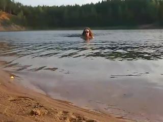 Naslednji vrata sosed navzdol pri na creek spet: brezplačno xxx film 12