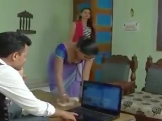 Kaamwali bai ke sath 로맨스 소프트 코어 짧은 영화: 섹스 비디오 63