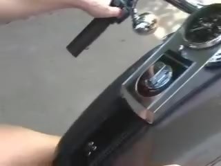 정액 높은 발 뒤꿈치 motorcycle, 무료 무료 motorcycle 성인 비디오 클립