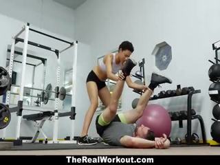 Therealworkout - terrific personal trainer fucks client at kaçalka