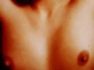 私の 妻 キャッチ 私達 で ザ· 行為, フリー 服を着た女性裸の男性 キャッチ xxx ビデオ 映画 図3a