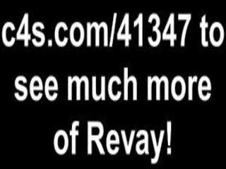 Revay 电影 离 她的 的阴户 在 non-nude 公 海滩: xxx 电影 视频 f0