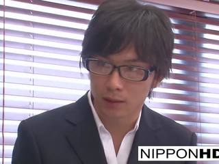 日本语 秘书 手淫 在 她的 办公桌: 自由 高清晰度 xxx 电影 e7