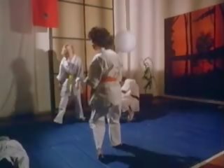 Leon gucci klassikoita: putki klassikoita xxx video- klipsi 6c