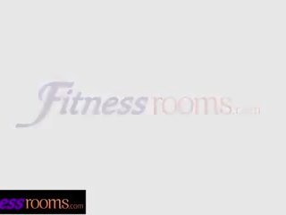 Fitness zimmer provokativ spanisch plätzchen videos ab sie groß hintern