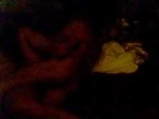 The i parë qij unë kishte në the natë unë u takuan ella: falas e pisët film b2
