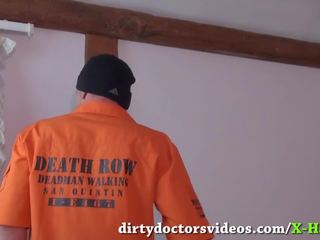 The Escaped Convict: Free Dirty Doctors movs HD adult clip clip