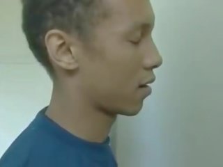 年輕 俄 一對 有 性別 視頻 上 toilette