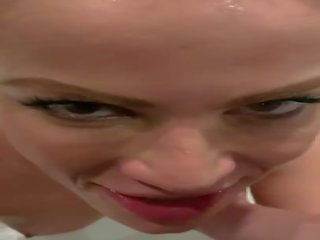 Cherry Kiss Giving Deepthroat Blowjob in Bathtub: x rated film show 9e