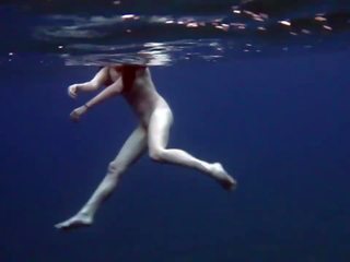 Submerged splendid Babes Underwater, Free groovy New Pornhub HD xxx movie