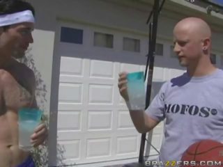 Penis Craving Having Some From The Hunk Guy's Nimrod