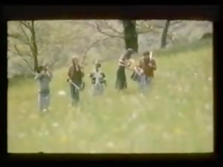 Les nains preferent les blondiinid 1977, seks klamber 6a