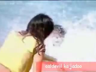 Pakistan familje ripened i rritur video video kinema, falas e pisët film a8