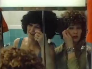 Midnight hustle: ücretsiz aldatılan erişkin video video 70