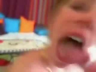 Je suis une salope qui 에메 baiser