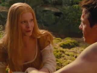 Pihla viitala në hansel dhe gretel witch hunters: seks 6f