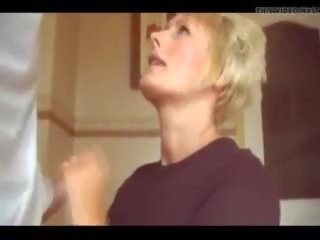 Stimulim me dorë dhe spermë në të saj fustan, falas stimulim me dorë spermë i rritur film film kapëse 49