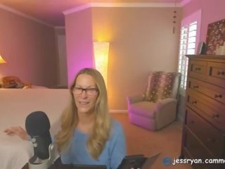 엄마는 내가 엿 싶습니다 camgirl jess 라이언 제공 an honest johnson 평가 jessryan&period;manyvids&period;com