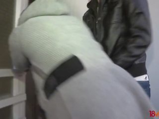 18 videoz - rina - 奇妙 随便 他妈的 在 一 hallway: 高清晰度 脏 视频 92