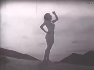 Desert nymphs: mugt striptease porno film 17
