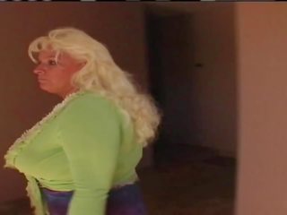 Beth Chapman Jerk off Challenge, Free HD adult video 58