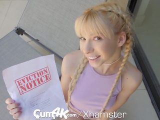 Cum4k creampie tilkuv blond fucks kuni vältima eviction