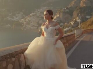 Tushy runaway babaeng ikakasal sybil ay may pagtatalik na pambutas ng puwit adventure bago kasalan