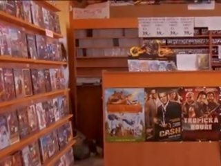 Fucked sa dvd rental tindahan.