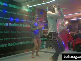 Excited biseksual pornstars kurang ajar at adult video katelu: dhuwur definisi bayan show 94