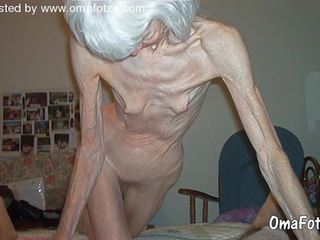 Omafotze extremadamente viejo abuelita y grown imágenes: sexo vídeo 0c