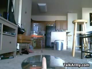 Tattooed rumaja cam young lady