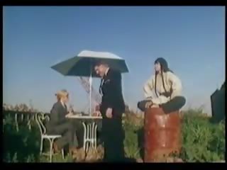 Little orphan sammy 1976, mugt bel ami 1976 x rated video vid b9