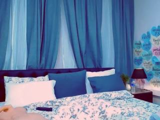 Ginintuan ang buhok diva may parang gatas suso penetrate kanya puke: hd x sa turing film 64