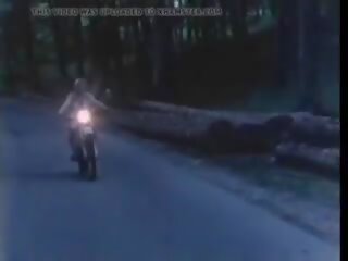 Der verbumste motorrad klab rubin film, xxx klip 33