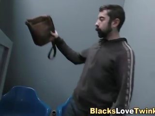 Bārdains whitey facialized