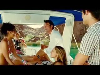 Jessica szohr flaunts ji umazano oblika v a scarlet spodnje perilo medtem tanning
