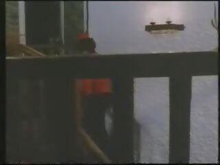 愛 alpine 又名 旅館 倒 jeunes filles 1980 vhs: 性別 電影 2f
