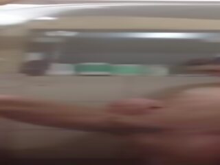 Um banho bem gostoso com a deliciosa Candy