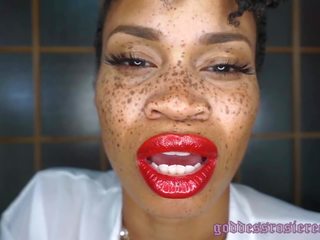 Red pamada fetiş joi encouragement lip fetiş rosie